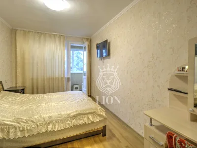 2-к квартира 56 м² 5/5 эт., Фрунзенское шоссе — миниатюра 5