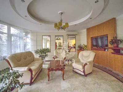 3-к квартира 130 м² 7/10 эт., Победы — миниатюра 34