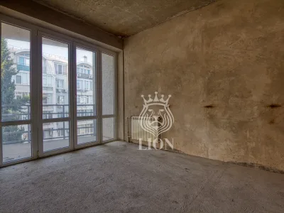 3-к квартира 85 м² 3/5 эт., Платановая — миниатюра 2