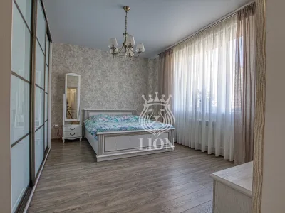 Дом 162 м² на 9 сот., Лучистое — миниатюра 25