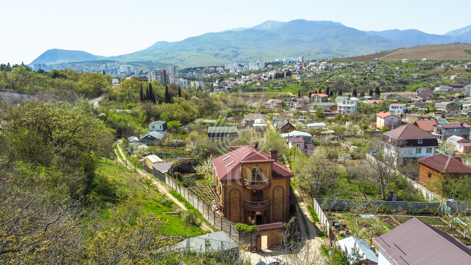 Дом 265.7 м² на 7.3 сот., Алушта — фото 4