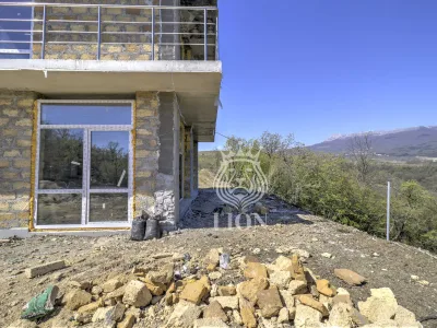 Дом 150 м² на 7.5 сот., Алушта — миниатюра 6