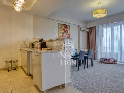 3-к апартаменты 250.7 м² 12/13 эт., Краснофлотская — миниатюра 2