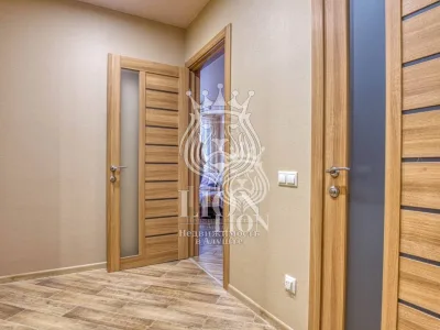 1-к квартира 47 м² 10/12 эт., Ревкомовский пер. — миниатюра 3