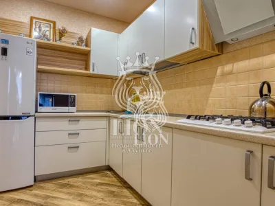 1-к квартира 47 м² 10/12 эт., Ревкомовский пер. — миниатюра 5