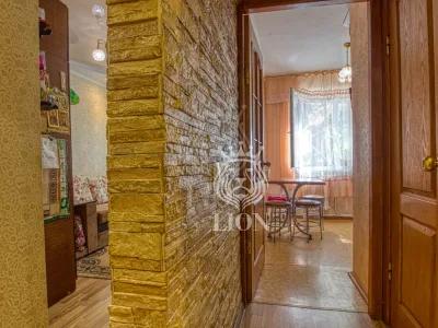 3-к квартира 64 м² 1/5 эт., Ялтинская — миниатюра 17