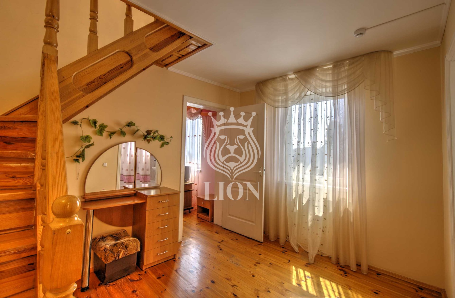 Коммерческая 550 м², Алушта — фото 79