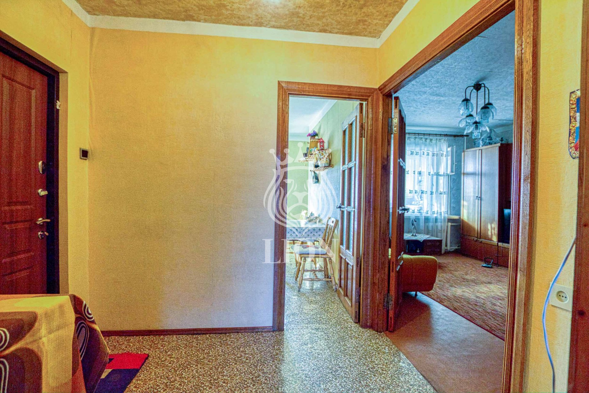 3-к квартира 75 м² 5/9 эт., 60 лет СССР — фото 2