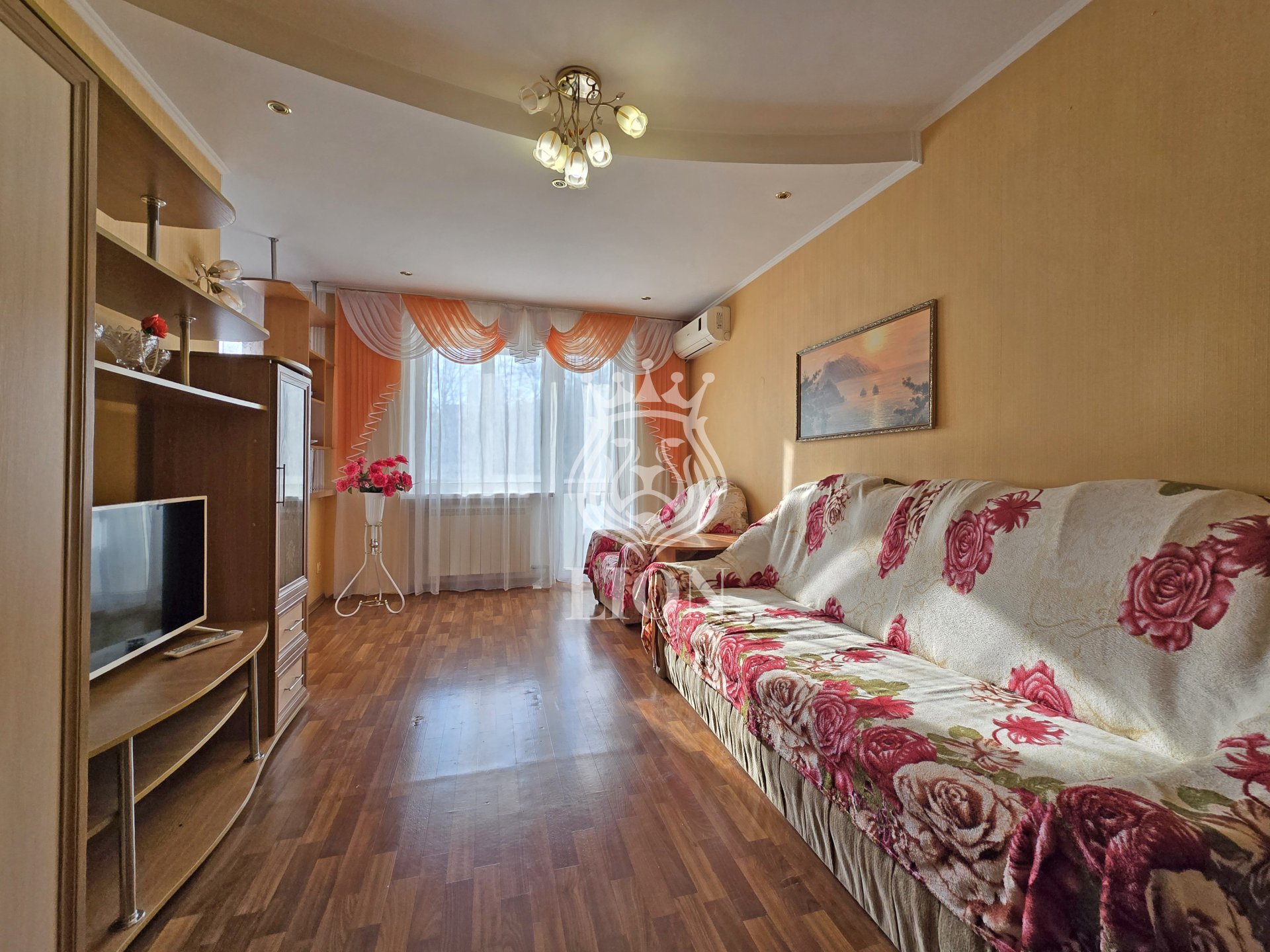 3-к квартира 57 м² 5/5 эт., Ленина — фото 1