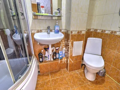 2-к квартира 48.3 м² 5/5 эт., Фрунзенское шоссе — миниатюра 4