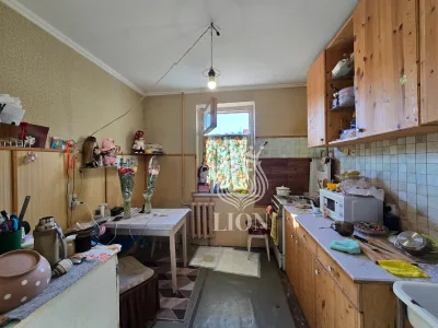 2-к квартира 58 м² 9/9 эт., Ялтинская — миниатюра 8