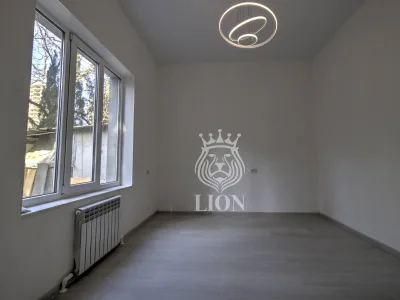 2-к квартира 31.6 м² 1/1 эт., Краснофлотская — миниатюра 6