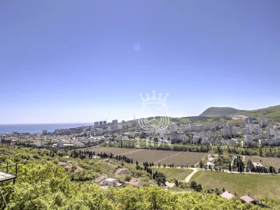 Дом 160 м² на 1 сот., Алушта — миниатюра 33