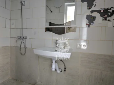 1-к квартира 16.3 м² 1/2 эт., Краснофлотский пер. — миниатюра 10
