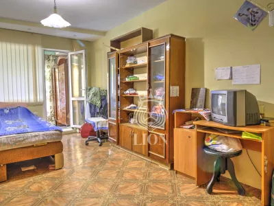 2-к квартира 54 м² 1/5 эт., Симферопольская — миниатюра 17