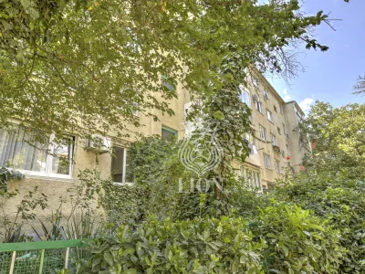 2-к квартира 54 м² 1/5 эт., Симферопольская — миниатюра 30