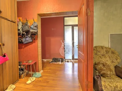 2-к квартира 61.9 м² 9/9 эт., Октябрьская