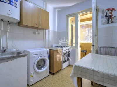 2-к квартира 57 м² 2/5 эт., Виноградная — миниатюра 10