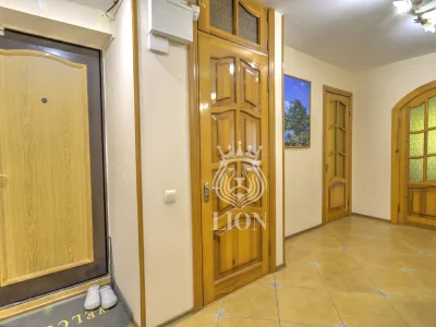 3-к квартира 65 м² 3/5 эт., Октябрьская — миниатюра 6