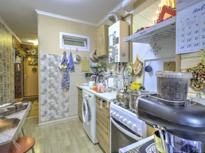 2-к квартира 55.7 м² 5/5 эт., Виноградная — миниатюра 9