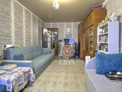 2-к квартира 55.7 м² 5/5 эт., Виноградная — миниатюра 5