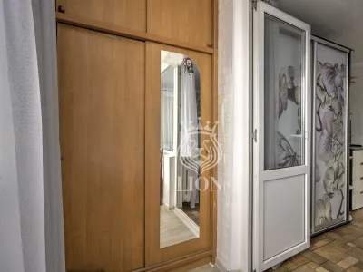 2-к квартира 79.1 м² 2/5 эт., Октябрьская — миниатюра 22
